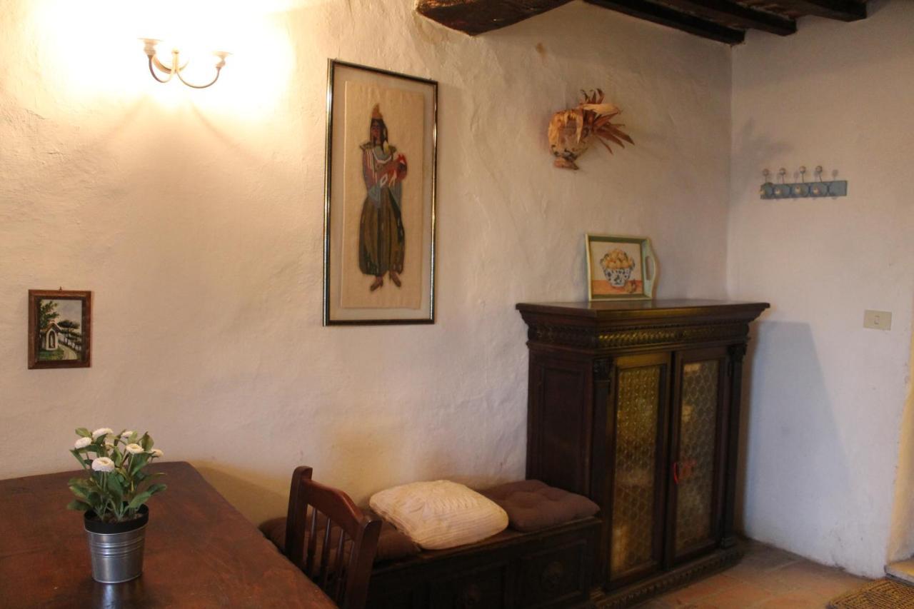 Petite Maison, Nel Borgo Di เชโตนา ภายนอก รูปภาพ